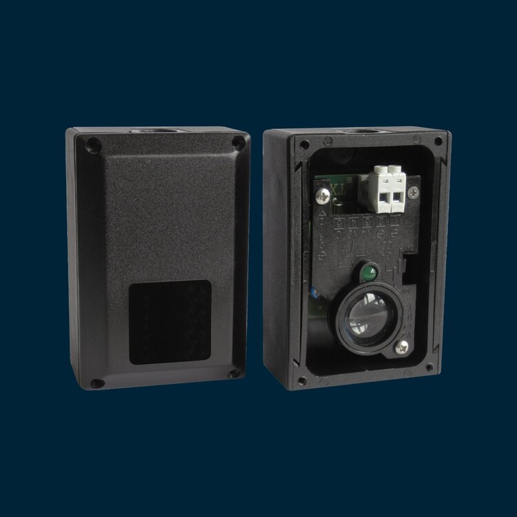 Photoelectric barrier L-900
